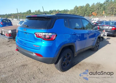 2024 Jeep Compass Trailhawk 4X4 z USA, uszkodzony, nr VIN 3C4NJDDN9RT129757